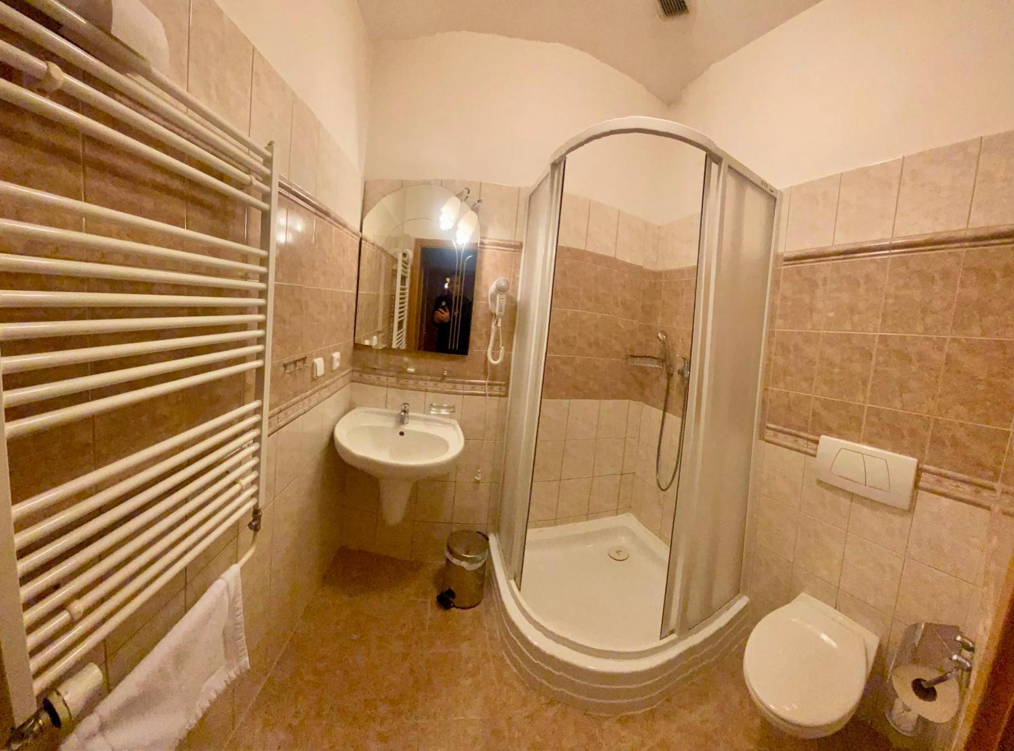Penzion Černý Kůň Hradec Králové Exterior foto